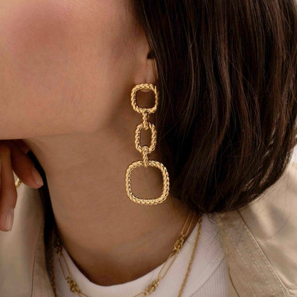 Myrtilla dangling earrings - twisted rings
