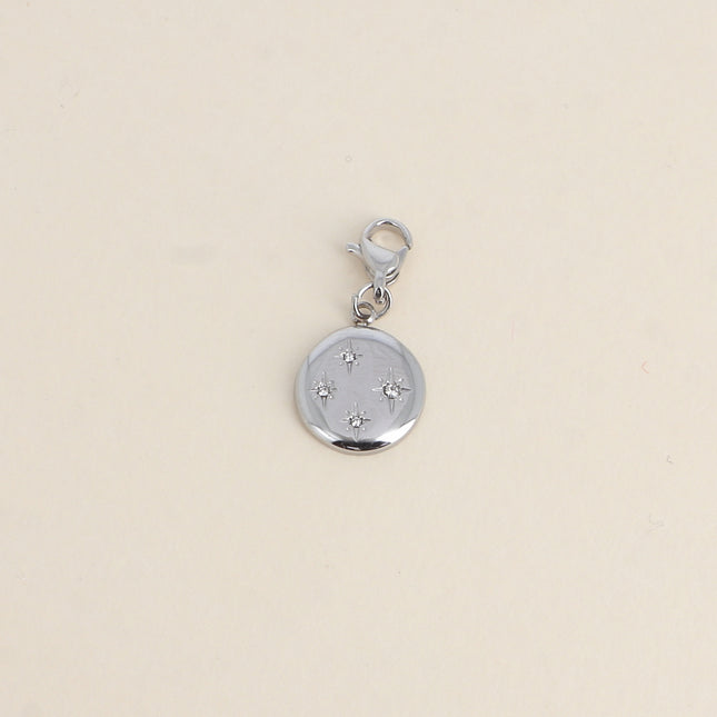 Charm Pluivioa - médaillon avec étoiles et oxydes de zirconium