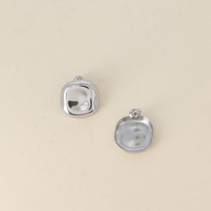 Stud earrings - curved square 2cm