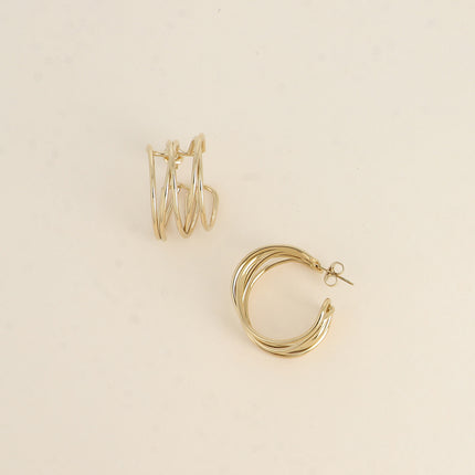 Aster hoop earrings - intertwined rings 26x28mm