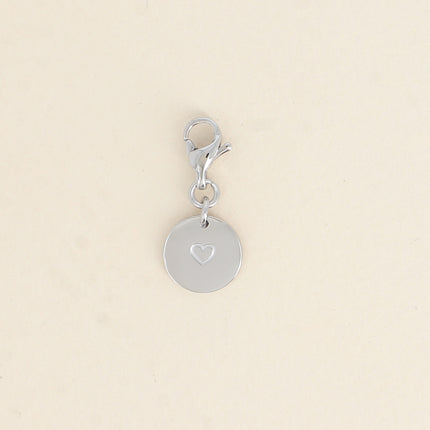 Charm - round with engraved heart