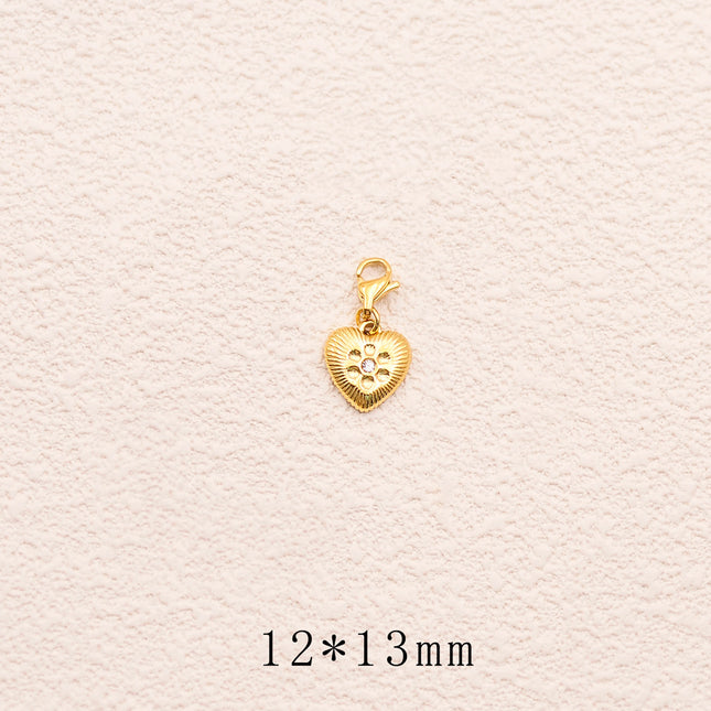 Charm - coeur texturé et motif fleur avec cristal