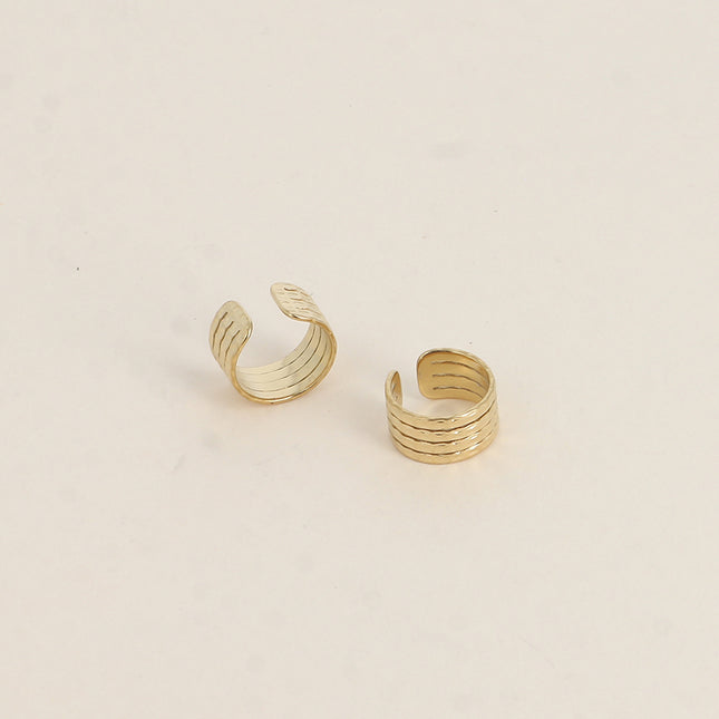 Boucles Earcuffs Sofi - points martelés et lignes ajourées