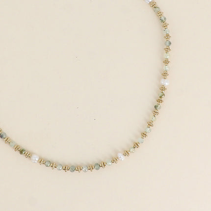 Collier sur câble Suzie - perles en acier, perles d'eau douce et pierres naturelles