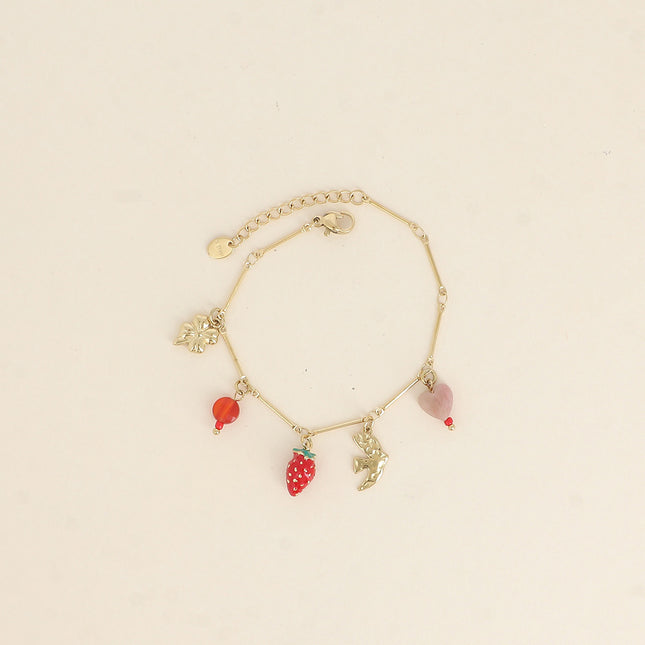 Bracelet - perles, trèfle, fraise en émail, oiseau