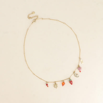 Collier - perles, trèfle, fraise en émail, oiseau