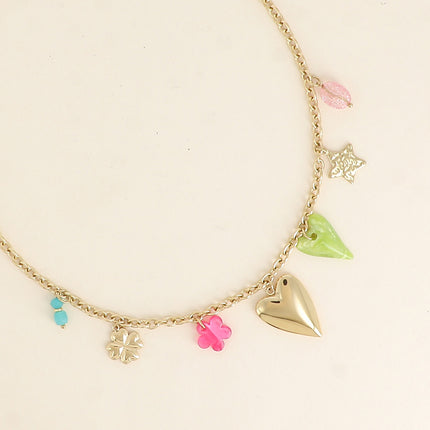 Collier - étoile martelée, coeurs, perle fleur et trèfle