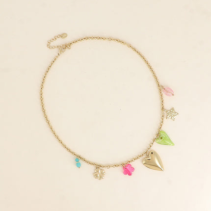 Collier - étoile martelée, coeurs, perle fleur et trèfle
