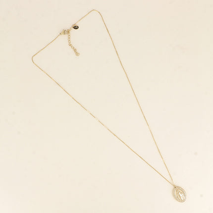 Collier - pendentif ovale avec la Madone