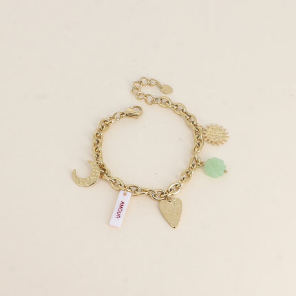 Bracelet - plaquette nacrée avec inscritpion "AMOUR" en émail, soleil, lune, coeur, trèfle