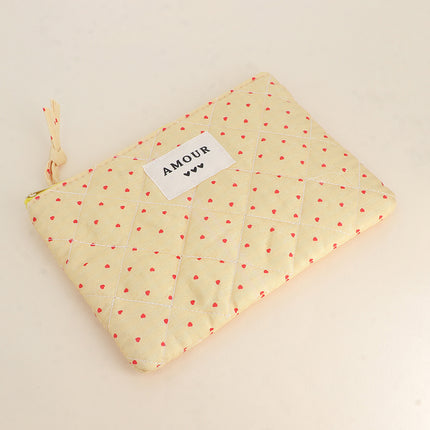 Pochette - mot "AMOUR" et 3 coeurs