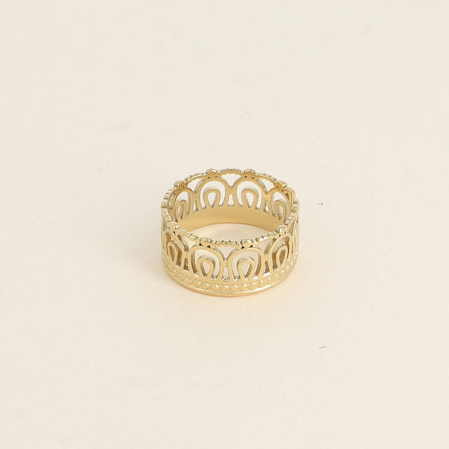 Ring - graphic openwork patterns