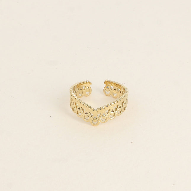 Ring - openwork oriental design