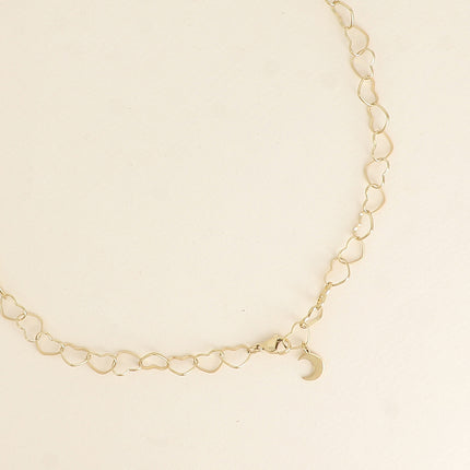 Collier - maillons coeurs et pendentif lune