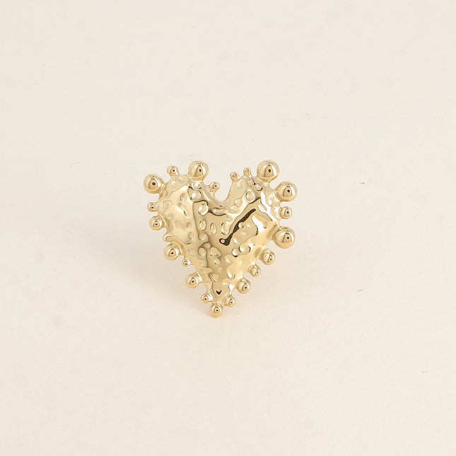 Bague Louve - grand coeur martelé avec contour de petits ronds