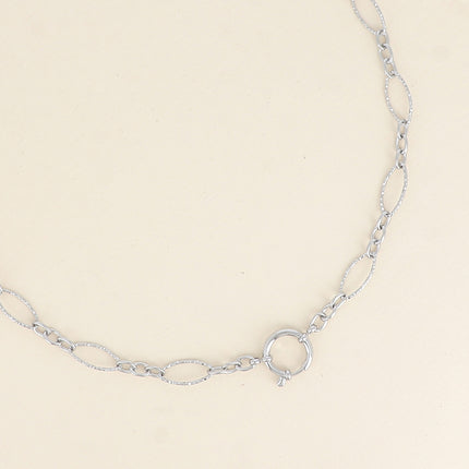 Collier - fermoir bouée, maillons alternés ovales dentelés, 3 petits maillons ovales
