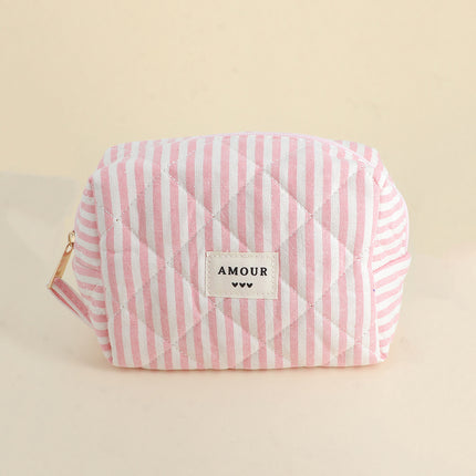 Trousse - AMOUR et 3 coeurs - 15 x 10 x 8 cm