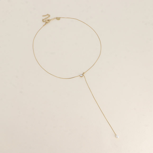Y-shaped necklace - round crystal and freshwater pearl