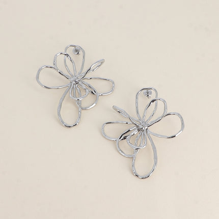 Maxi stud earrings - openwork flower 57x65mm