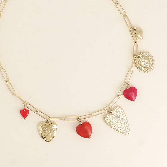 Oréa necklace - natural stone heart charms