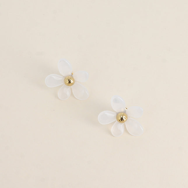 Stud earrings - resin flower