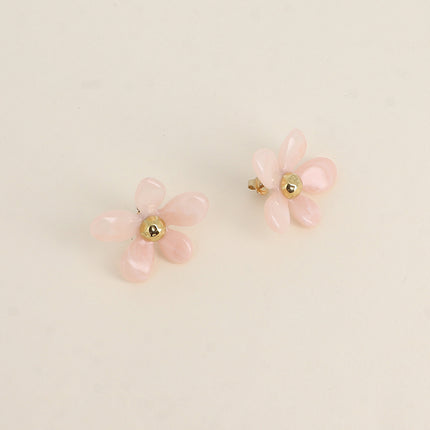 Stud earrings - resin flower