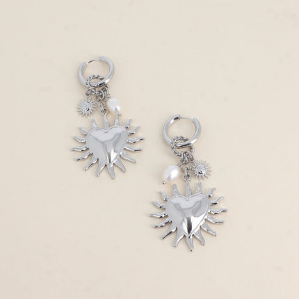 Créoles Ilaria - anneau torsadé, pendentif coeur, soleil et perle d'eau douce