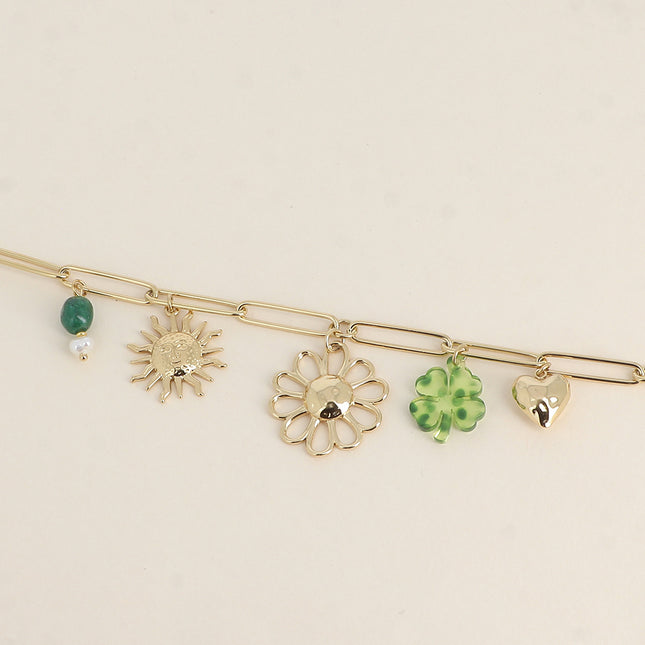 Bracelet - pierres naturelles, fleur, soleil, trèfle en résine, coeur martelé