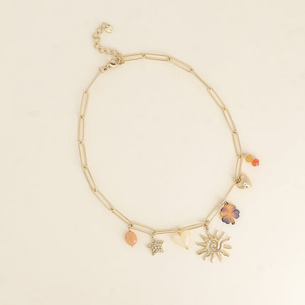 Collier Lionelle - étoile martelée, coeur et trèfle en résine, soleil tourbillonnant, coeur martelé