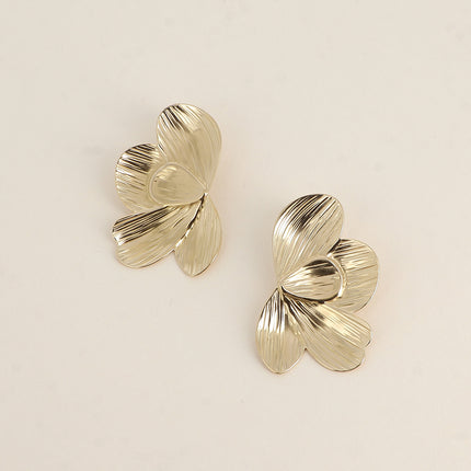 Maxi boucles puces - grande pièce en forme de feuillages 33x57mm