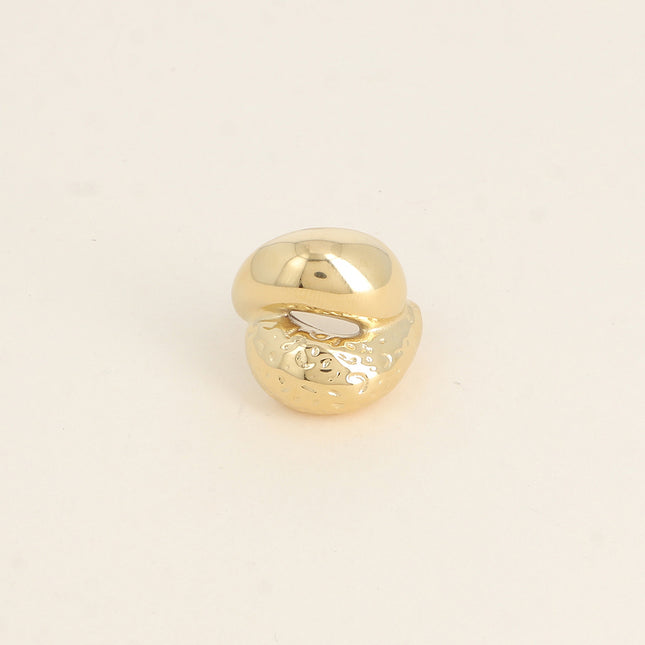 Bague - formes entrelacées