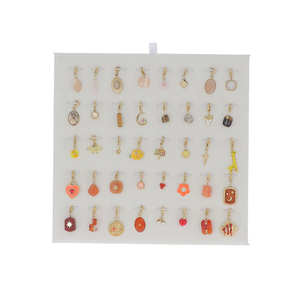 Kit de 40 charms en acier inoxydable - doré multicolor (rose jaune rouge) - prix de 2,40€/pc