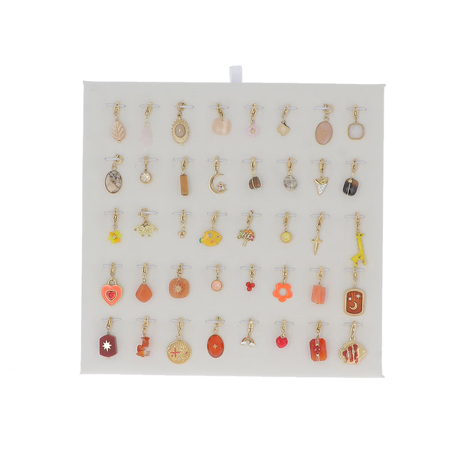 Kit de 40 charms en acier inoxydable - doré multicolor (rose jaune rouge) - prix de 2,40€/pc