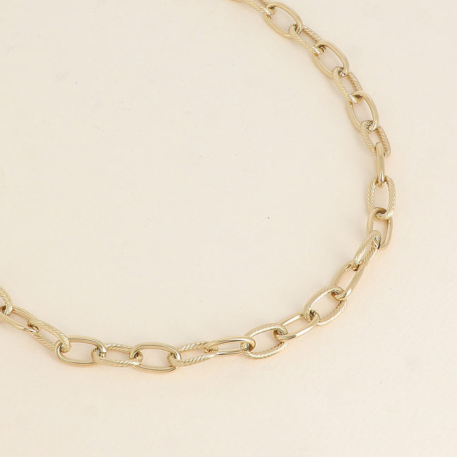 Collier - maille aux anneaux ovales lisses et torsadés