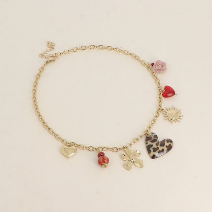 Collier Cléa - perles en céramique, coeurs léopard, texturé, en résine, soleil et fleur