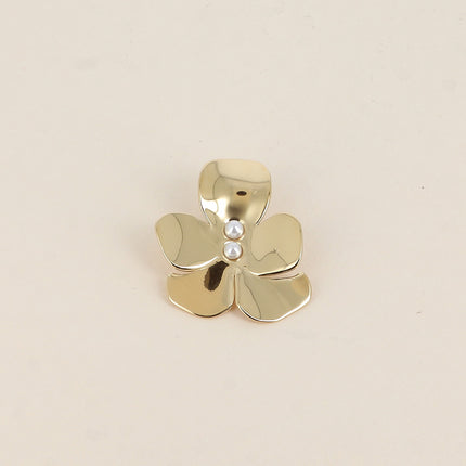 Pin - floral pattern and white resin beads