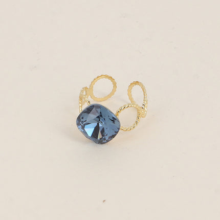 Bague Dasia - anneau aux cercles striés et orné de cristaux Swarovski®