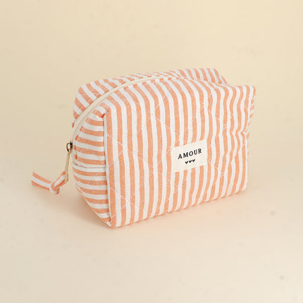 Trousse - AMOUR et 3 coeurs - 15 x 10 x 8 cm