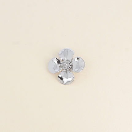 Pin - floral pattern