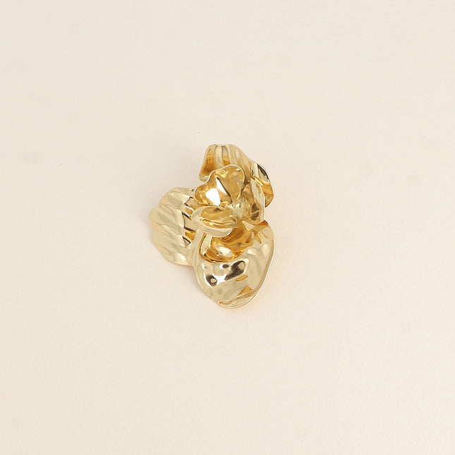 Pin's - motif floral ajouré 41 x 50 mm