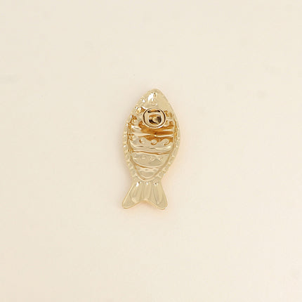 Pin - fish motif