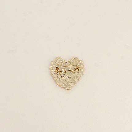 Brooch - textured heart pattern