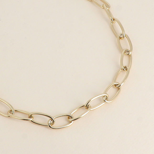 Necklace - chain with wide oval rings and cut crystal