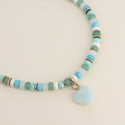 Collier sur fil - pierres naturelles et rondelles, pendentif coeur