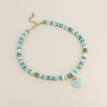 Collier sur fil - pierres naturelles et rondelles, pendentif coeur