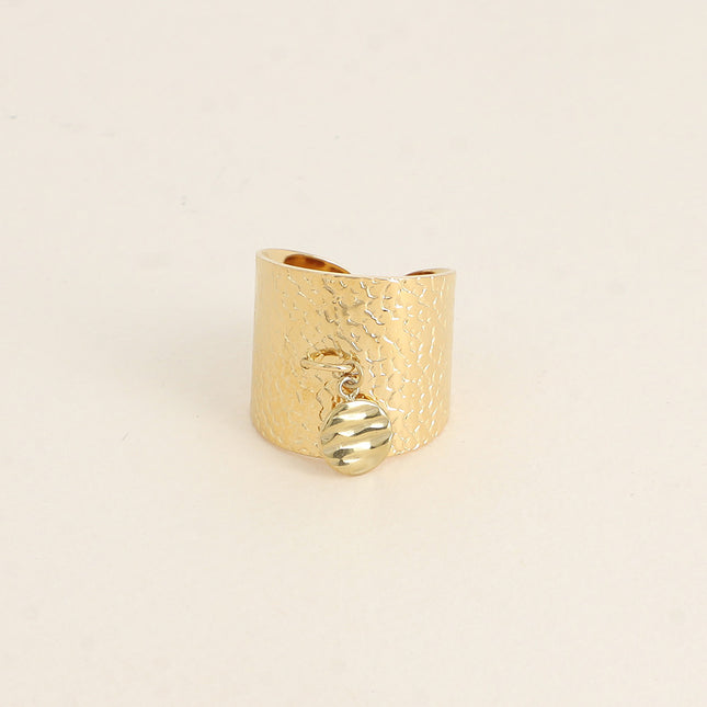 Bague large - anneau motif écaille et pampille ronde texturée