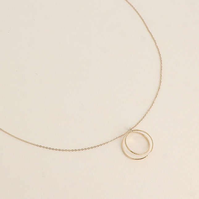 Collier - pendentif de 2 anneaux