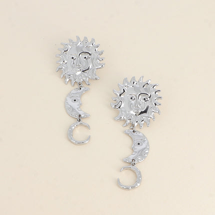 Dangle earrings - 3 pieces (sun, 2 moons)