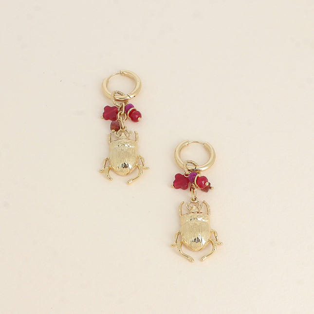 Créoles - perles et pendentif scarabée