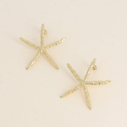 Starfish stud earrings with delicate points